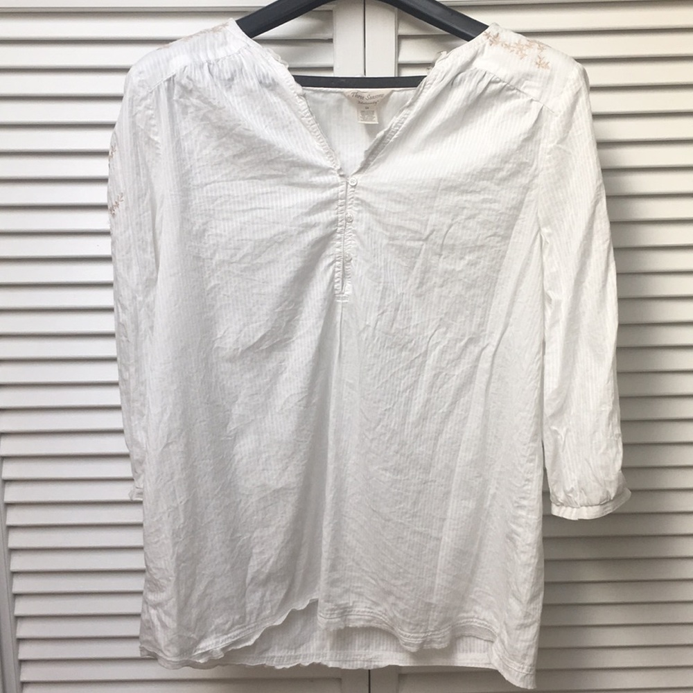 Light weight maternity top - Picture 7 of 8